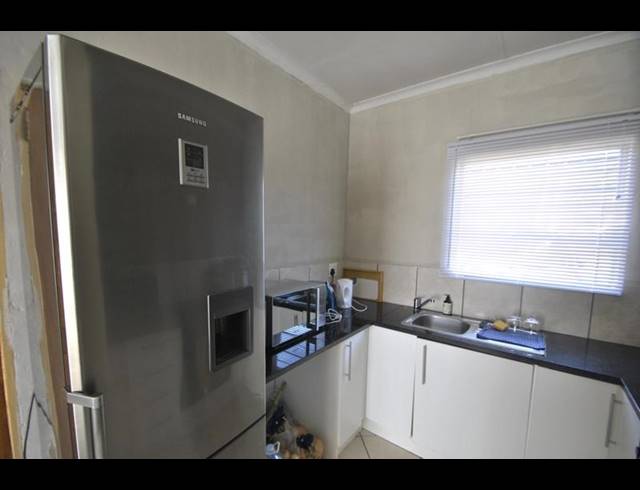 3 BEDROOM SIMPLEX FOR SALE IN DAWN PARK